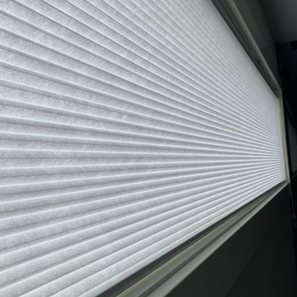 25mm Classic Light-Filtering Honeycomb/Cellular Shades